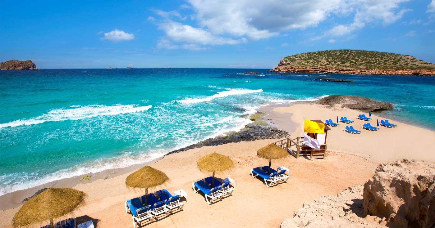 Vliegen naar Ibiza met 8 uur vertraging