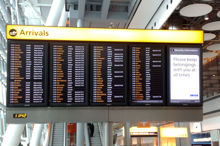 london heathrow arrivals bord