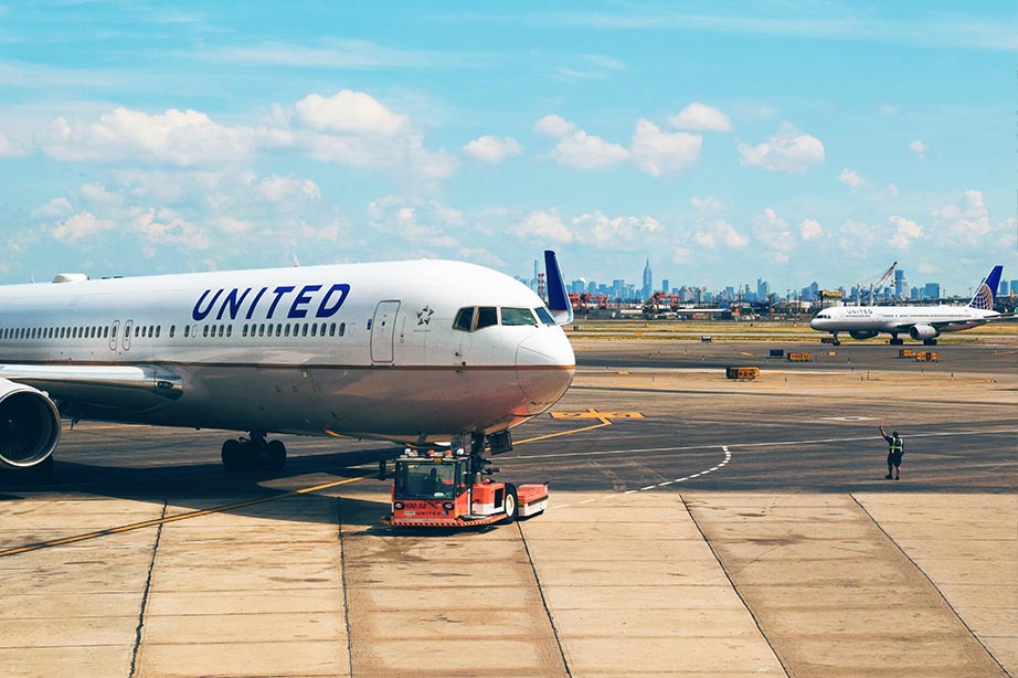 United Airlines op het vliegveld