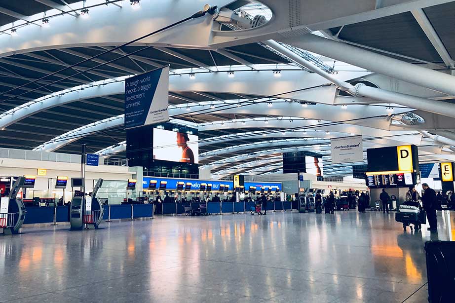 departures airport check-in area