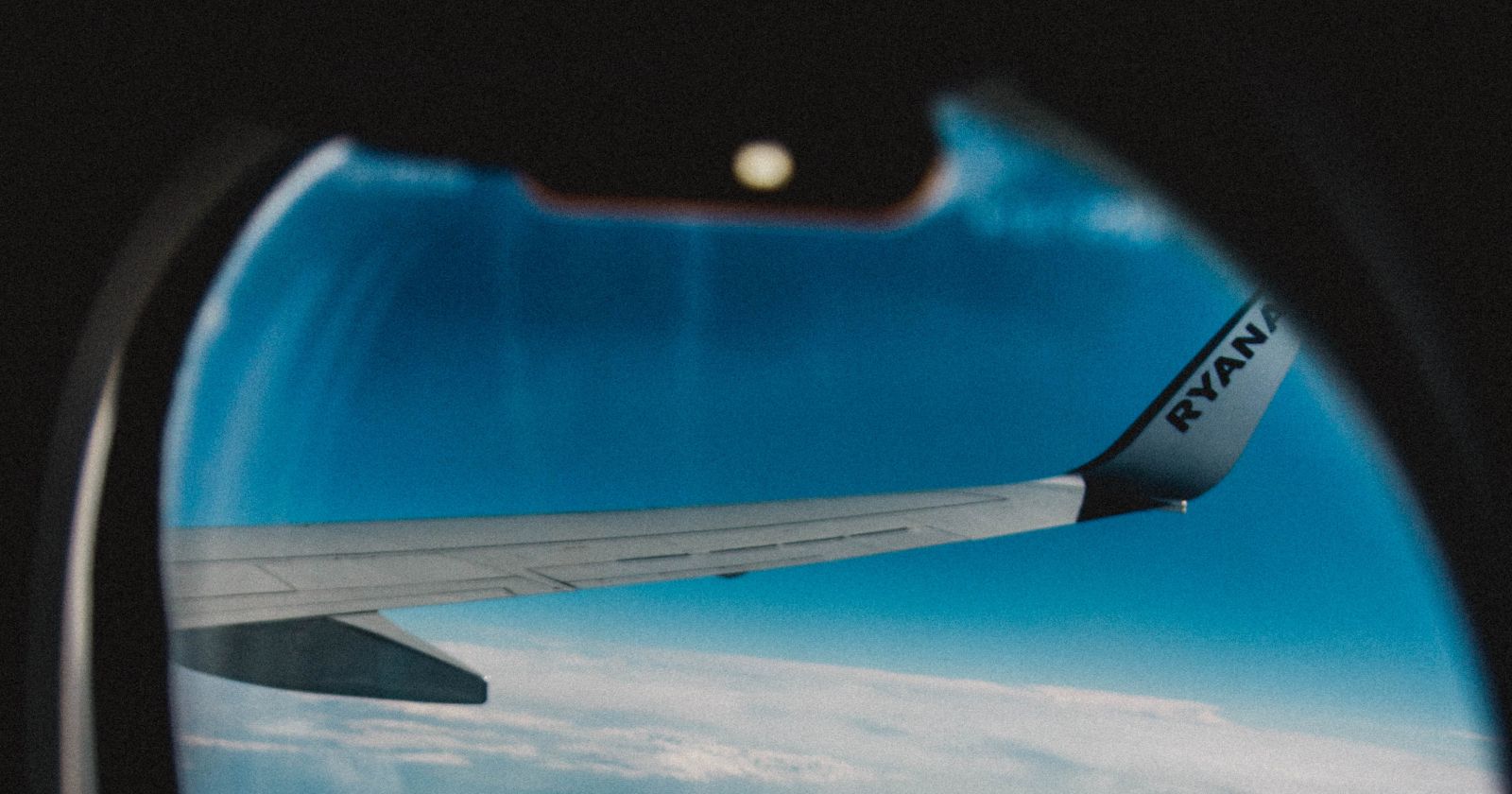 ryanair wing