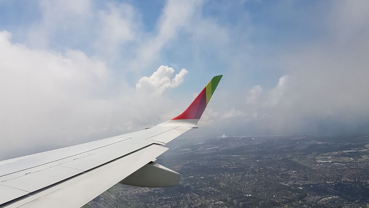 tap portugal vertraging vliegtuigvleugel